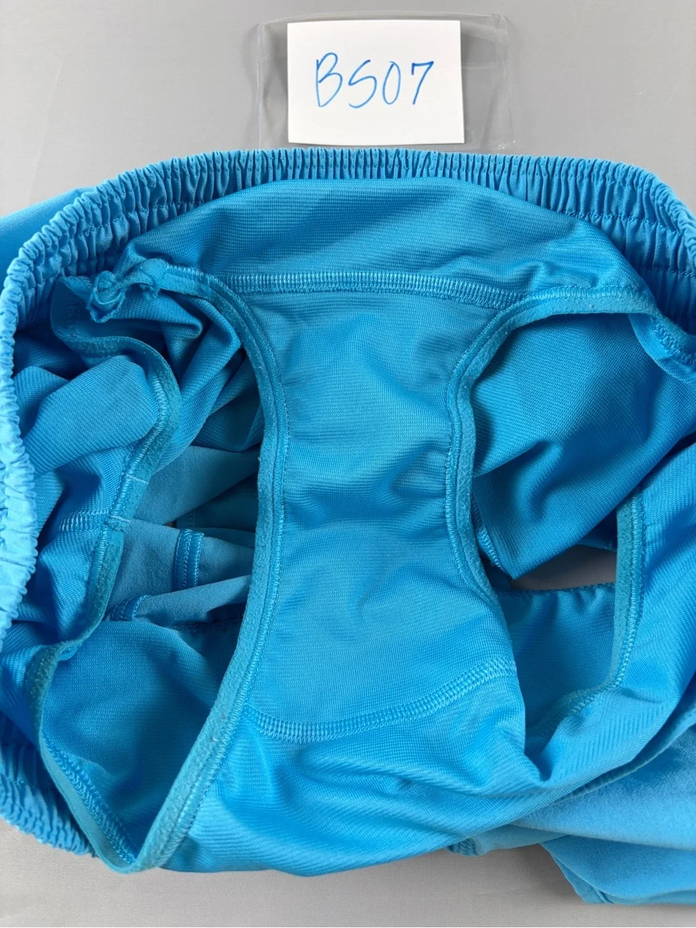 lululemon athletica subtle great